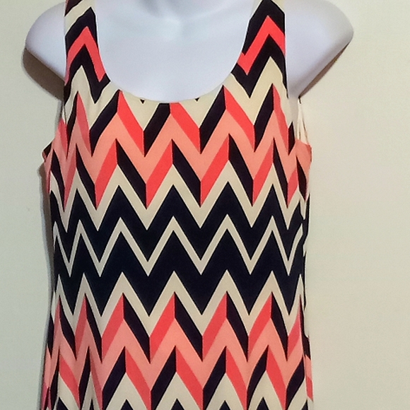 🛍️ BUNDLE ONLY 🛍️Jessica Howard Chevron Midi Skirt - Black, Coral, Cream - Picture 3 of 7